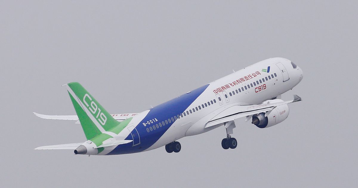 Chinas-home-grown-C919-passenger-jet-takes-off-from-the-Pudong-International-Airport-in-Shanghai.jpg